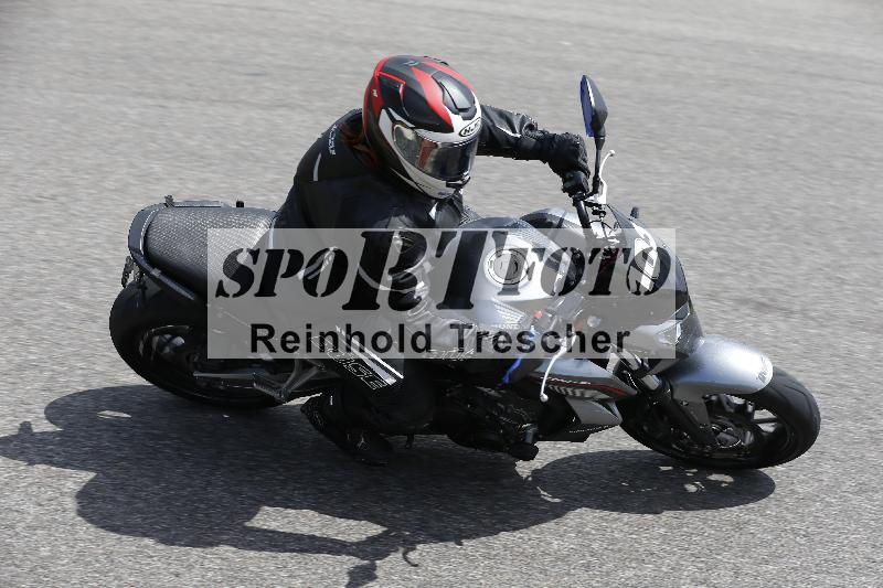 /Archiv-2024/29 12.06.2024 MOTO.CH Track Day ADR/Gruppe blau/103